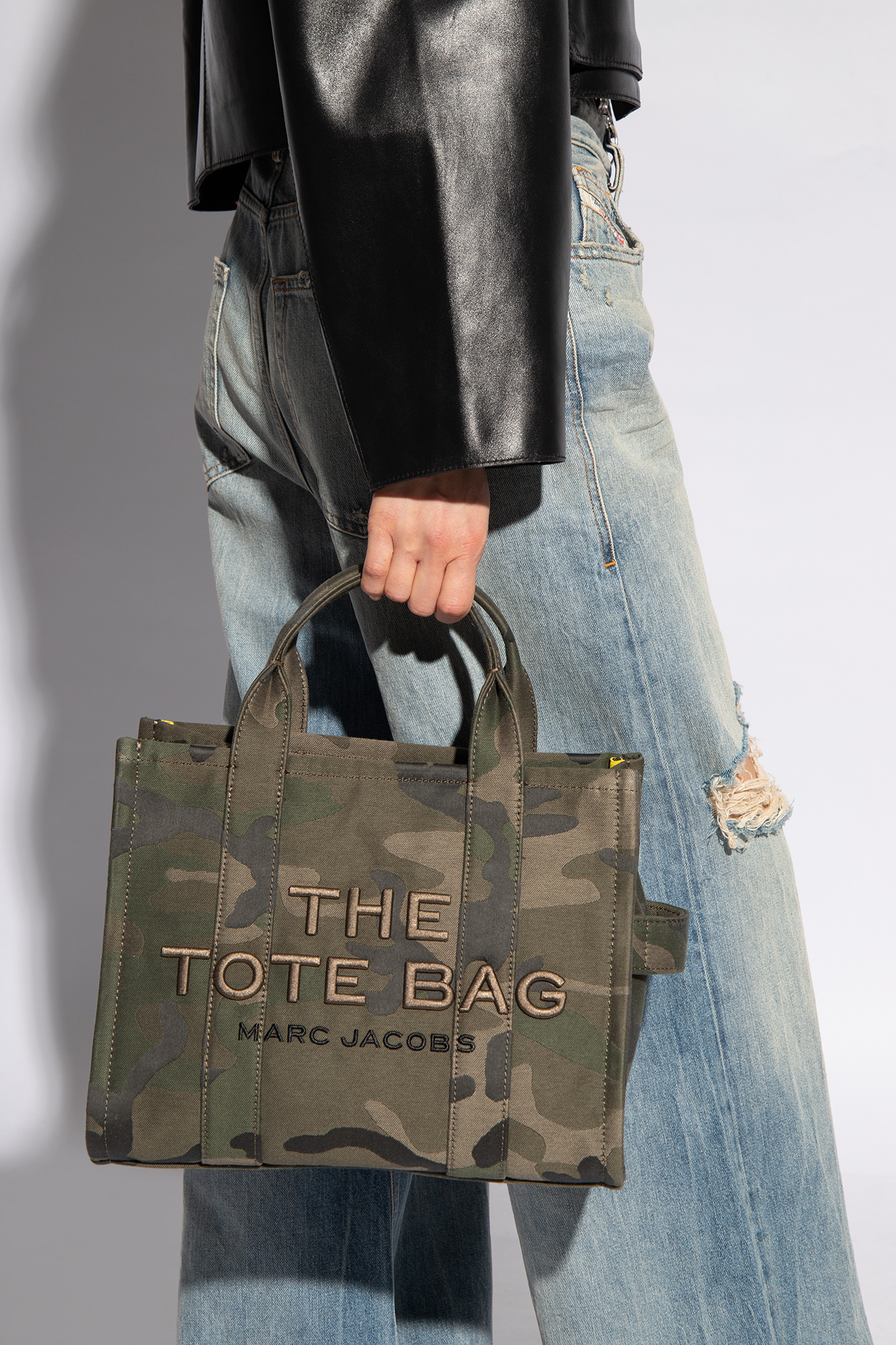トートバッグ Marc Jacobs The Medium Tote - Cotton - Green Marc Jacobs The Medium Tote Bag | Green | FARFETCH